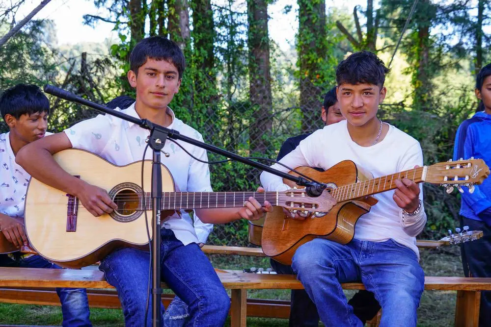 vallelapaz-ukulele0000